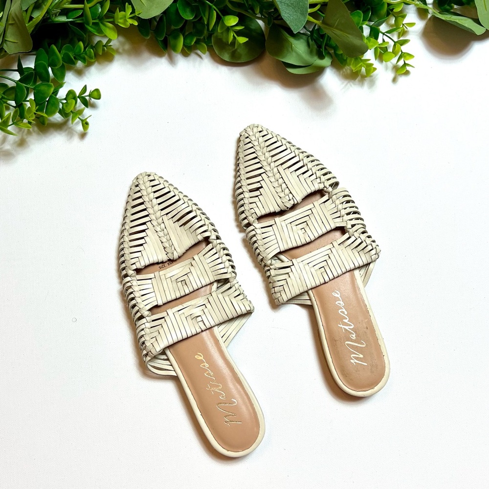 Matisse Cream Woven Pointed Toe Mules Flats